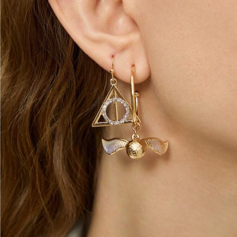 3/$25 Harry Potter Earrings Set